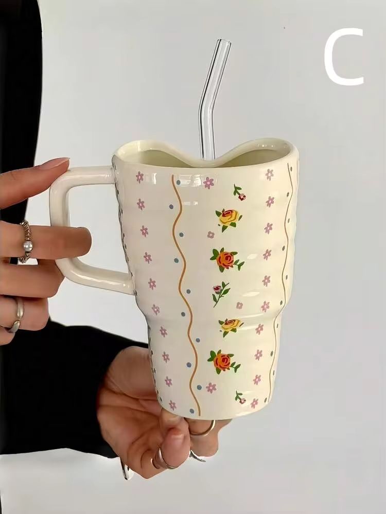 Cup with stainless straw