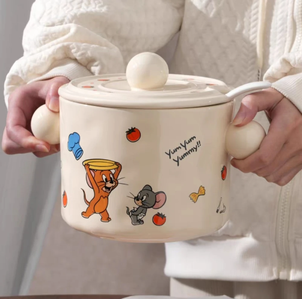 Ceramic pot
