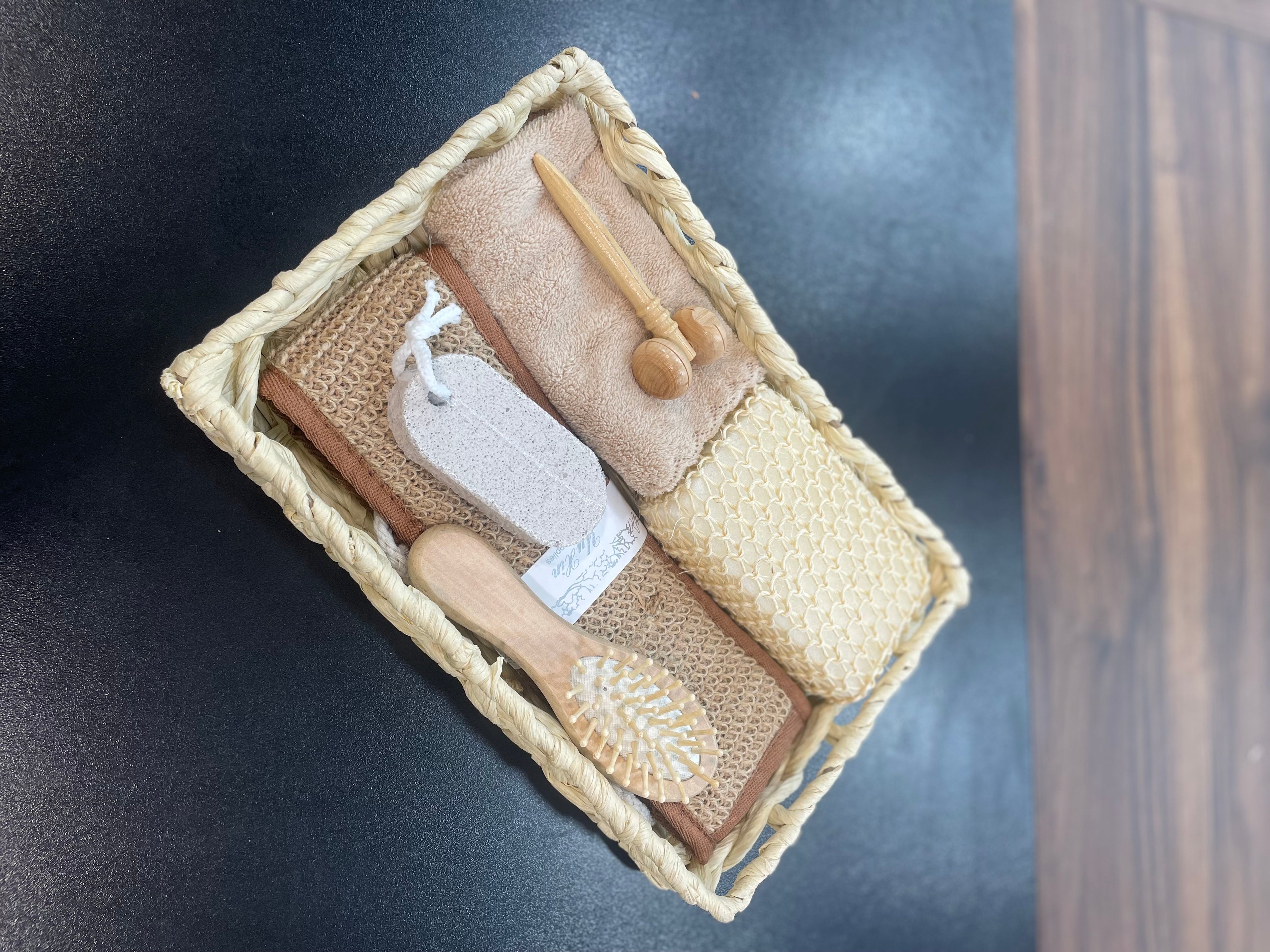 Toilet set