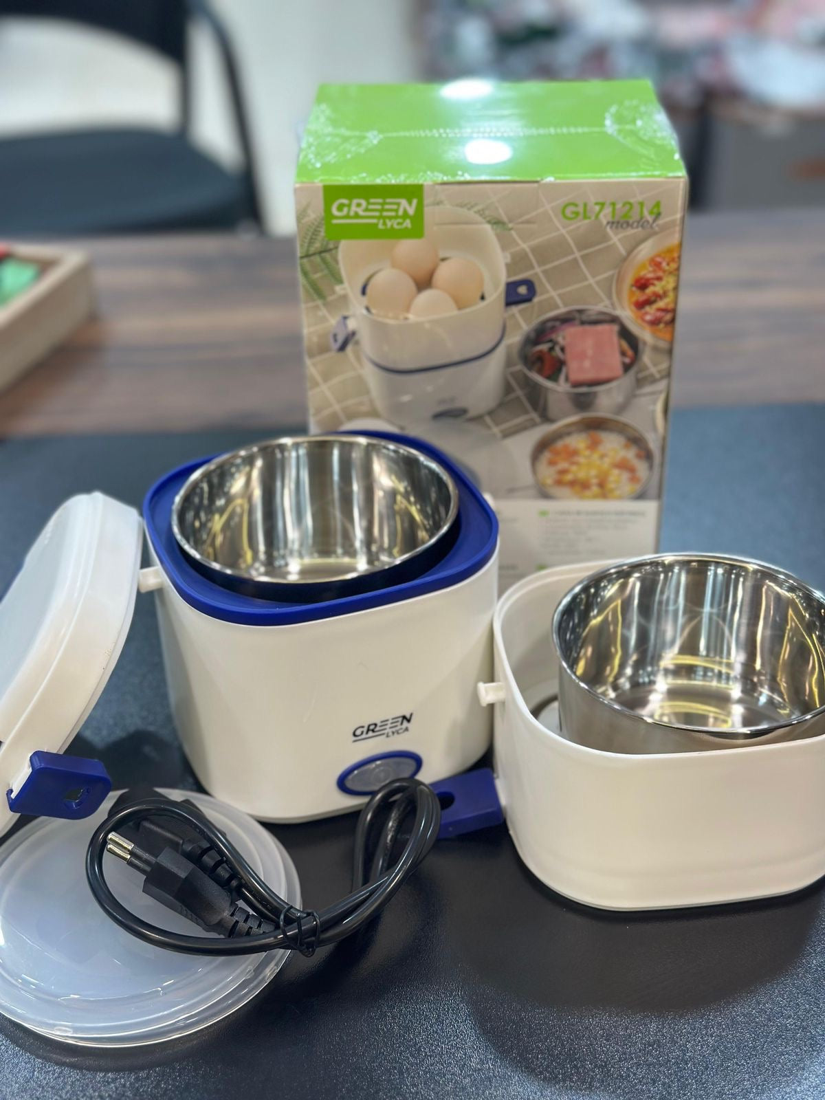 Electric lunchbox
