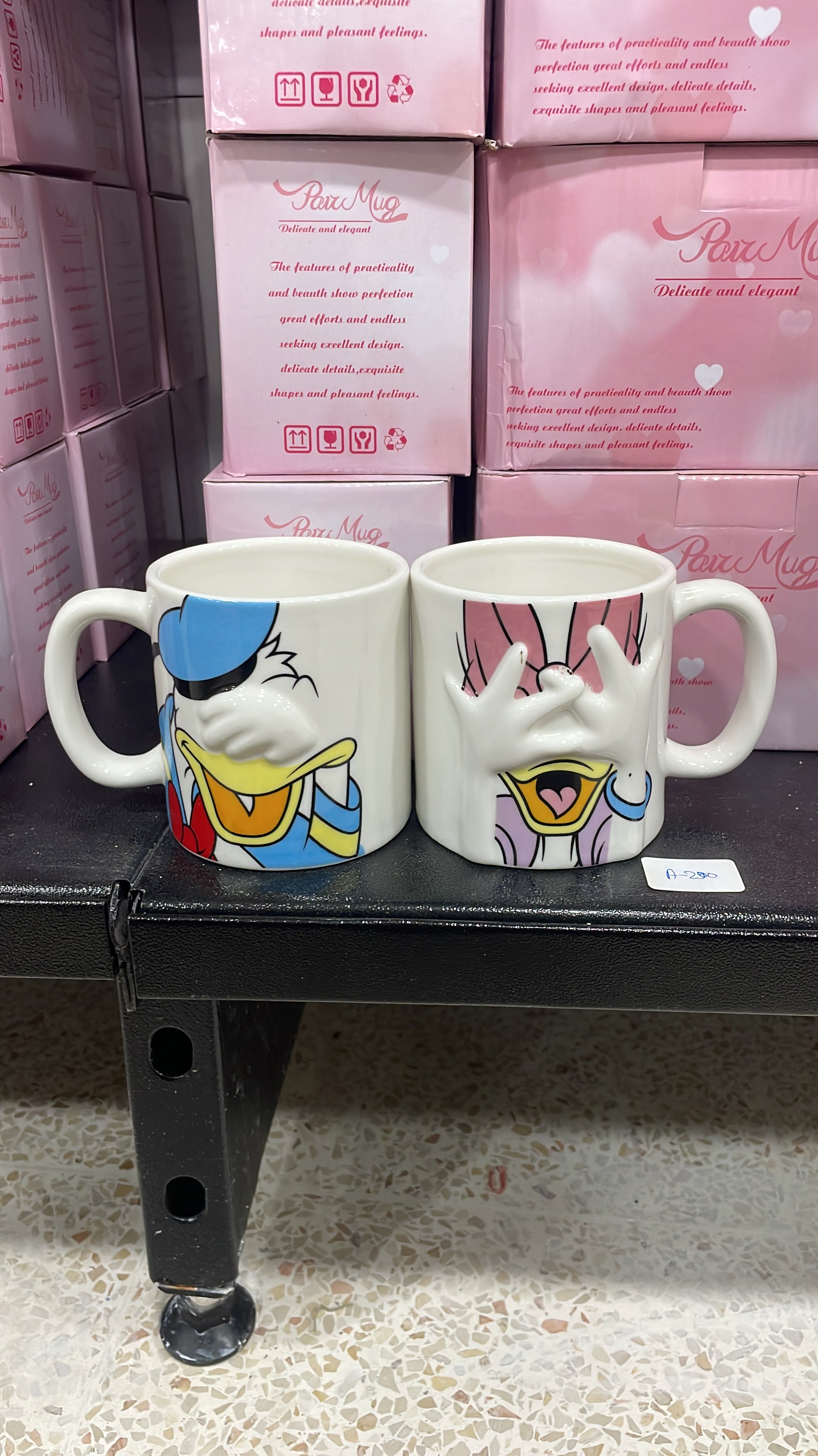 Ceramic cup set