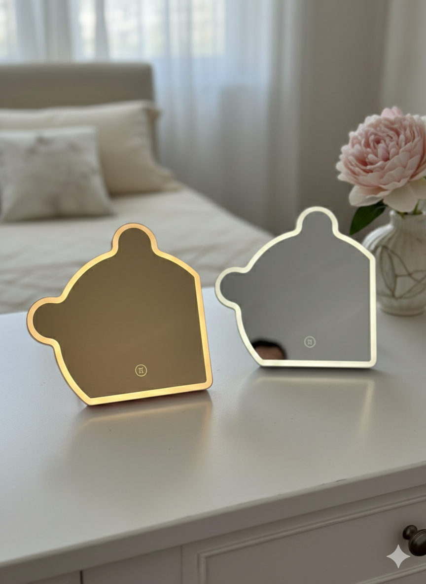 Rechargeable mirror