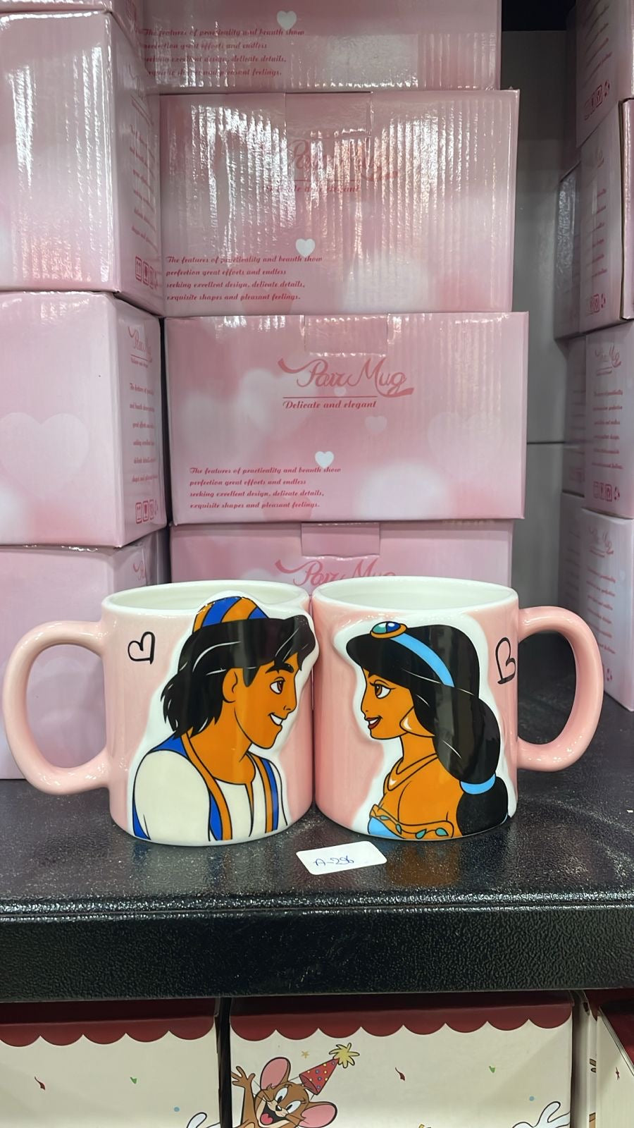 Ceramic cup set