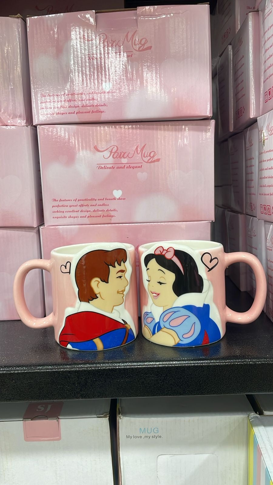 Ceramic cup set